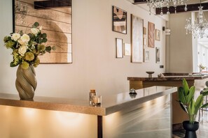 Reception - Flo Boutique - LoftAffair Collection (Kraków)