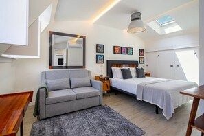 1 quarto, ferros/tábuas de passar roupa, Wi-Fi, roupa de cama