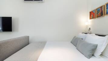 StrykjÀrn/strykbrÀda, wi-fi och sÀngklÀder