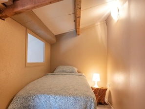 House | 6 bedrooms, individually furnished, bed sheets - Farmhouse With Garden and Wellness (Heers)