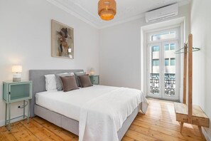 4 bedrooms, iron/ironing board, travel crib, WiFi