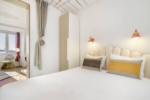 2 slaapkamers, een strijkplank/strijkijzer, wifi, beddengoed