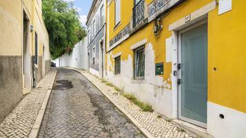 Enceinte de lâhĂ©bergement