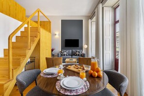 Interior - Central 1-Bed w/ Top View perfect to Explore Porto (Porto)