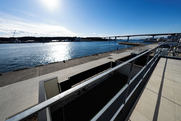 Villa, Balkon, Meerblick | Ausblick vom Zimmer