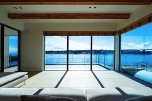 Villa - balkong - havsutsikt | Gratis wi-fi och sängkläder