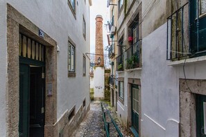 Miscellaneous - Hidden Gem II in Alfama perfect to explore Lisbon (Lisboa)