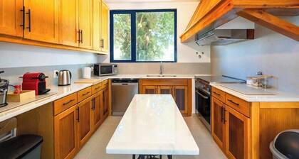 Family Paradise: Exquisite Retreat for Holidays