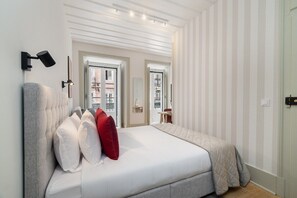 2 slaapkamers, een strijkplank/strijkijzer, wifi, beddengoed