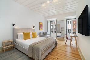 10 chambres, fer et planche à repasser, Wi-Fi, literie fournie