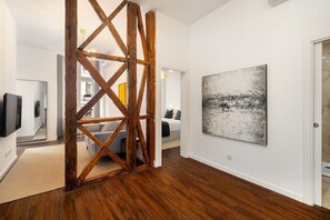 2 makuuhuonetta, silitysrauta/-lauta, Wi-Fi, vuodevaatteet