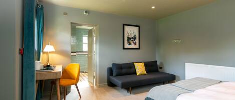 Free minibar, in-room safe, desk, blackout drapes