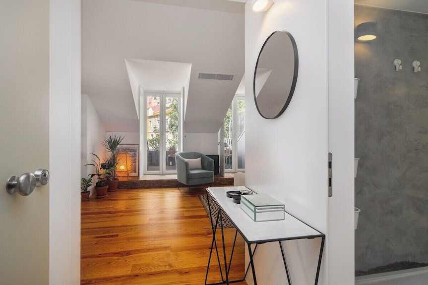 Ultimate Lisbon Stay! Mid-term Duplex W/ Terrace - 리스본