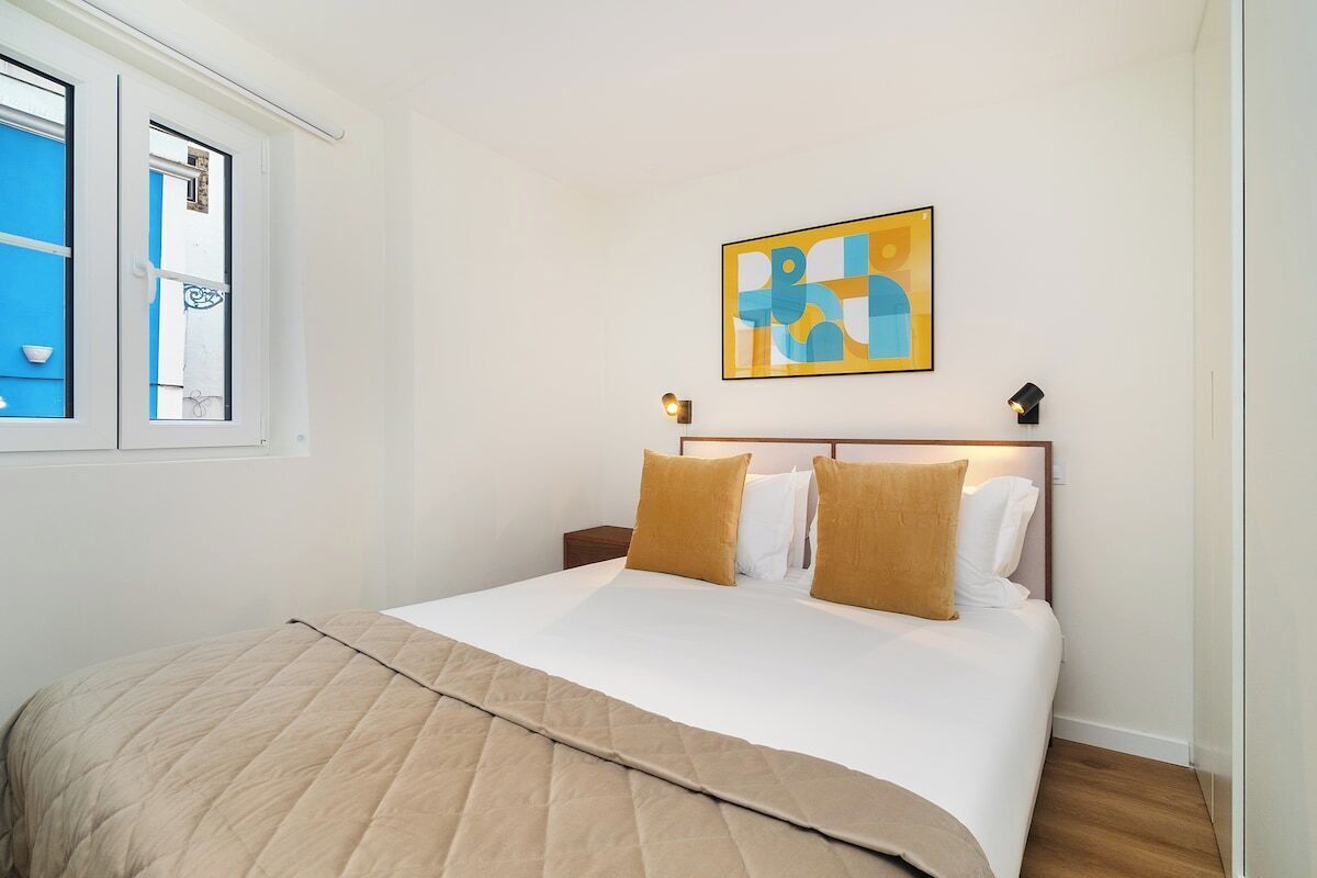 3 chambres, fer et planche à repasser, Wi-Fi, draps fournis