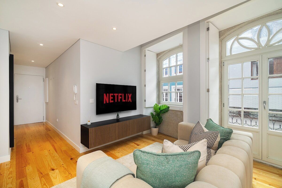 TV