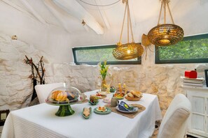 Dining - Riverfront Retreat with Exclusive Waterfall Views (Baião)