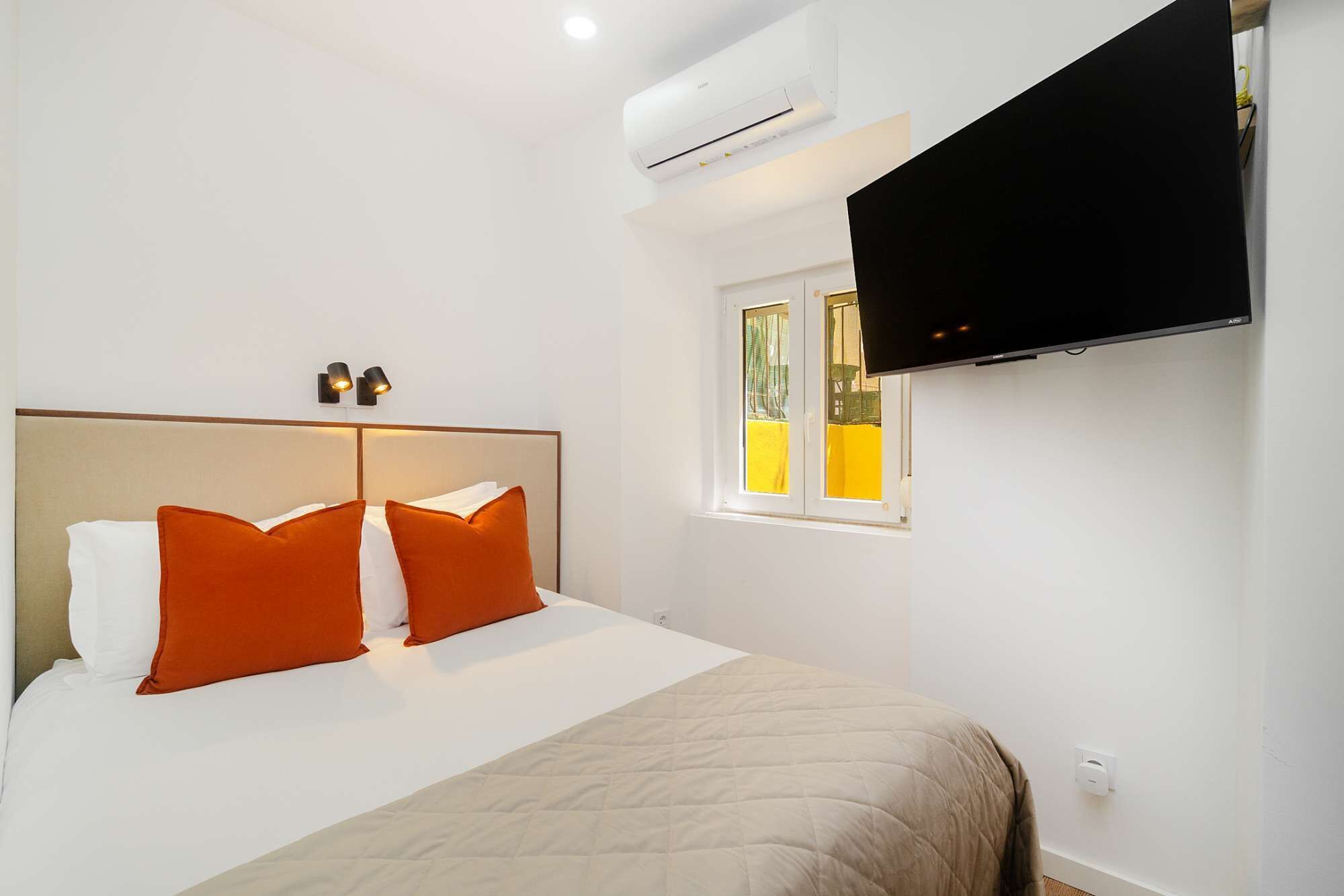 1 多间卧室、WiFi、床单