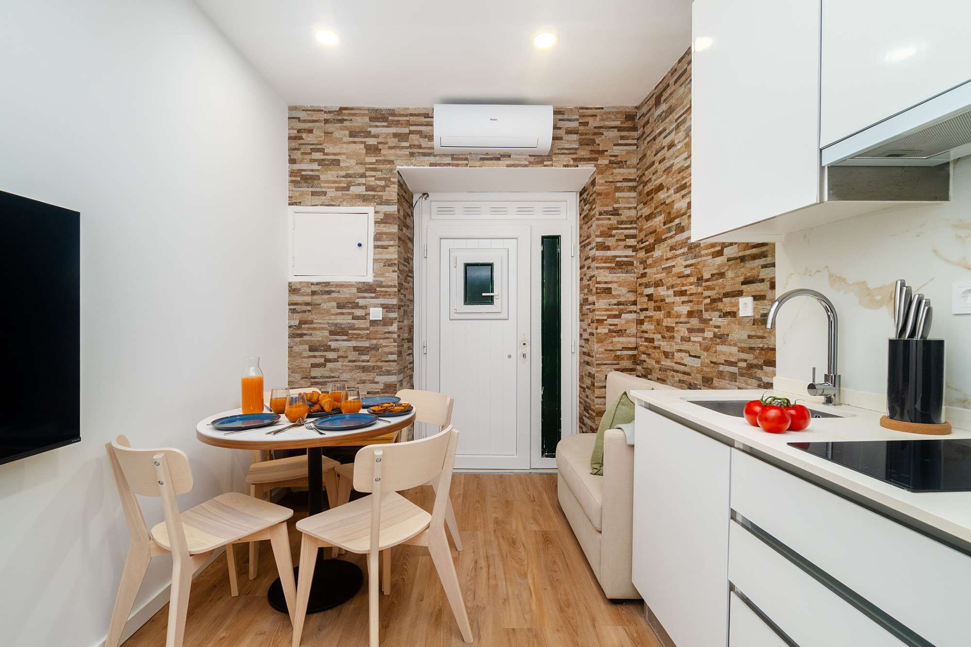 Microwave, stovetop, coffee/tea maker, toaster