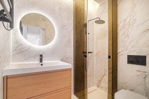 ヘアドライヤー