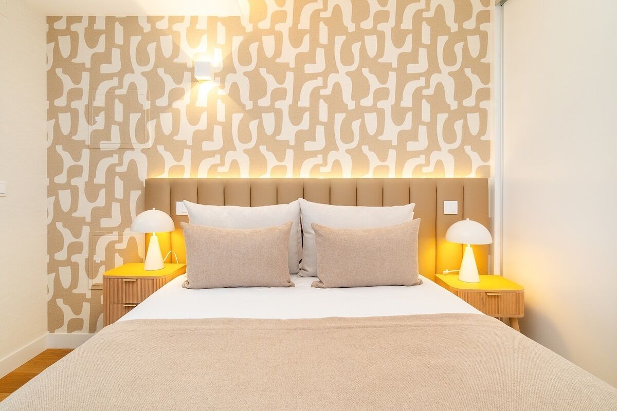 Bügeleisen/Bügelbrett, WLAN, Bettwäsche