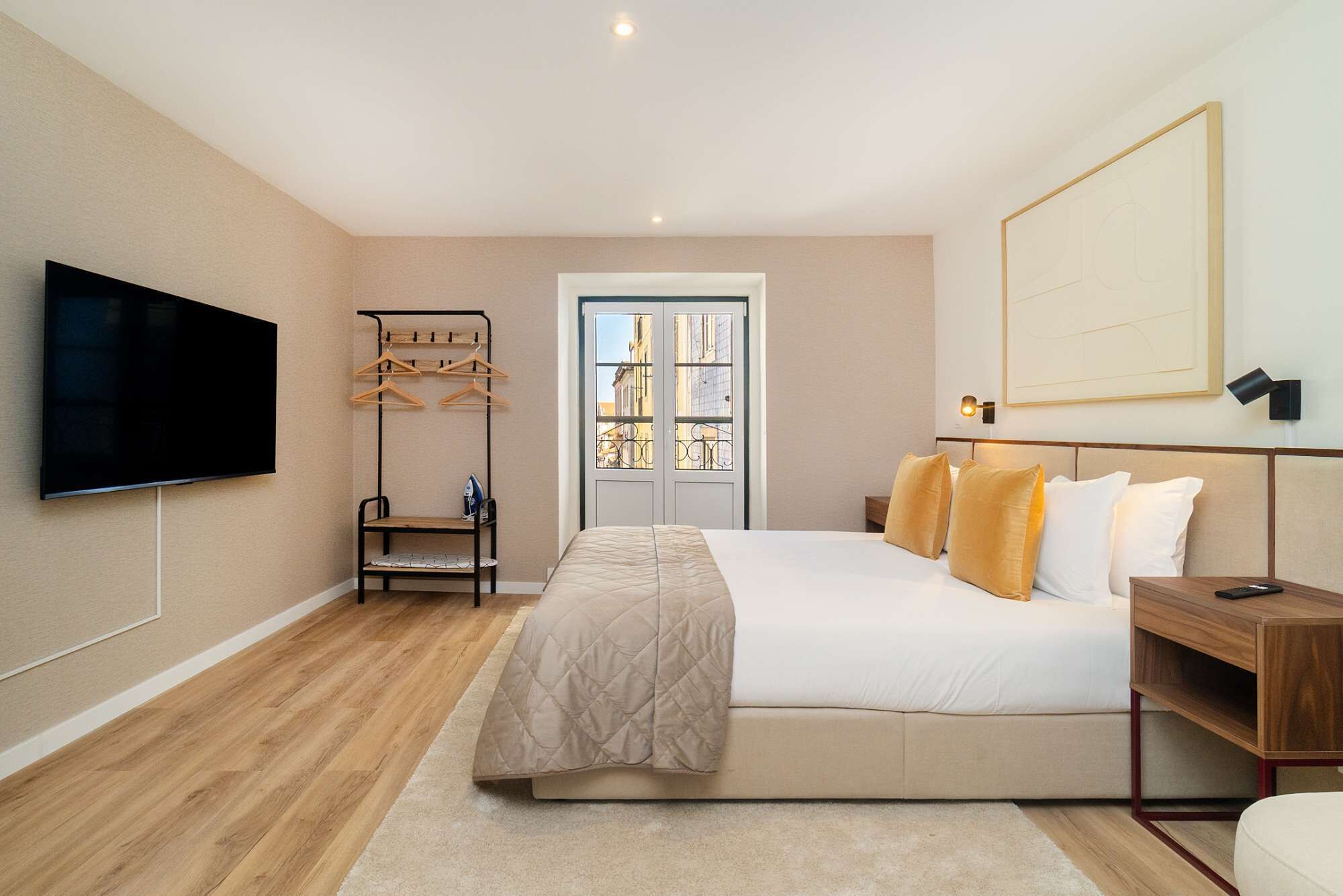 6 Schlafzimmer, Bügeleisen/Bügelbrett, WLAN, Bettwäsche