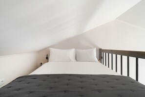 1 غرفة نوم ومكواة/لوح كي وواي فاي وملاءات أسرّة