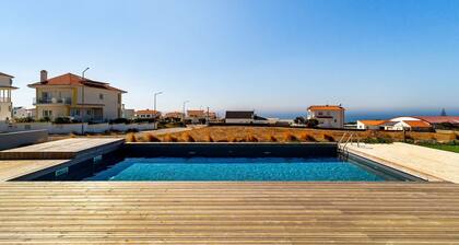 Surf & Relax: Coastal Apartment in Ericeira