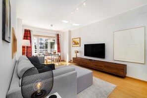 Fernseher