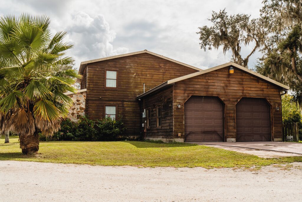 Bagian depan properti