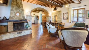 Interior - Amazing home in Castellina in Chianti (Castellina in Chianti)