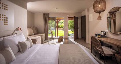 Ariadni apartments & suites