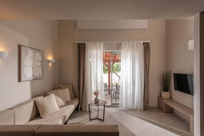 Luxury Duplex, Garden View | Living area - Ariadni apartments & suites  (Karteros)