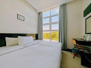 高级房, 城市景观 | 办公桌、免费 WiFi