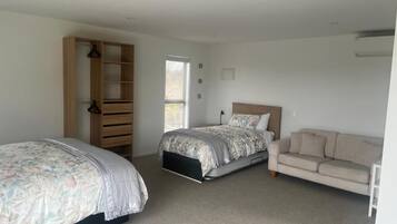 5 chambres, fer et planche Ă  repasser, Wi-Fi, draps fournis