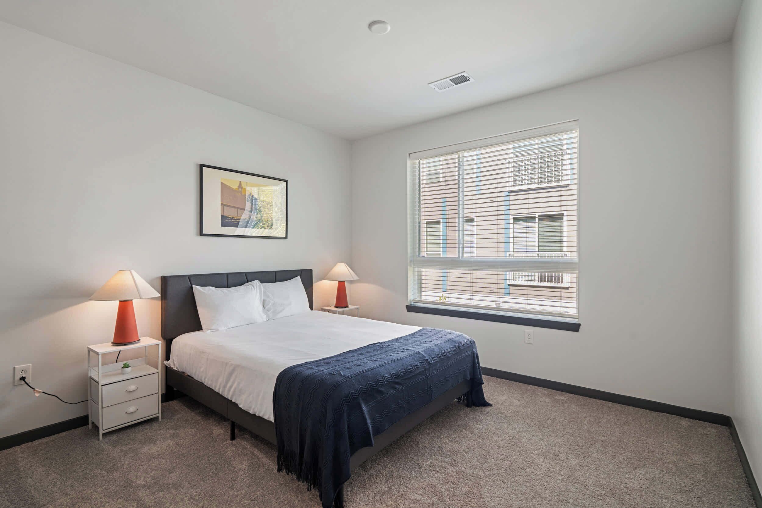 Desk, laptop workspace, iron/ironing board, free WiFi