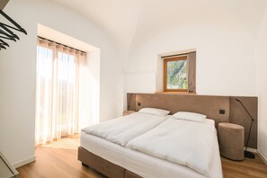 2 bedrooms, iron/ironing board, WiFi, bed sheets - Apartment 'Maso Renner 1' with Mountain View, Wi-Fi and Air Conditioning (Laives)