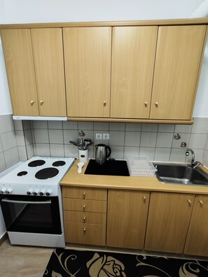 Microwave, oven, stovetop