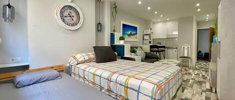 公寓 | 1 多间卧室、熨斗/熨衣板、床单