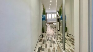 Unclassified image, 2 of 39, button - Apartment in Torremolinos 300 m From Beach (Torremolinos)
