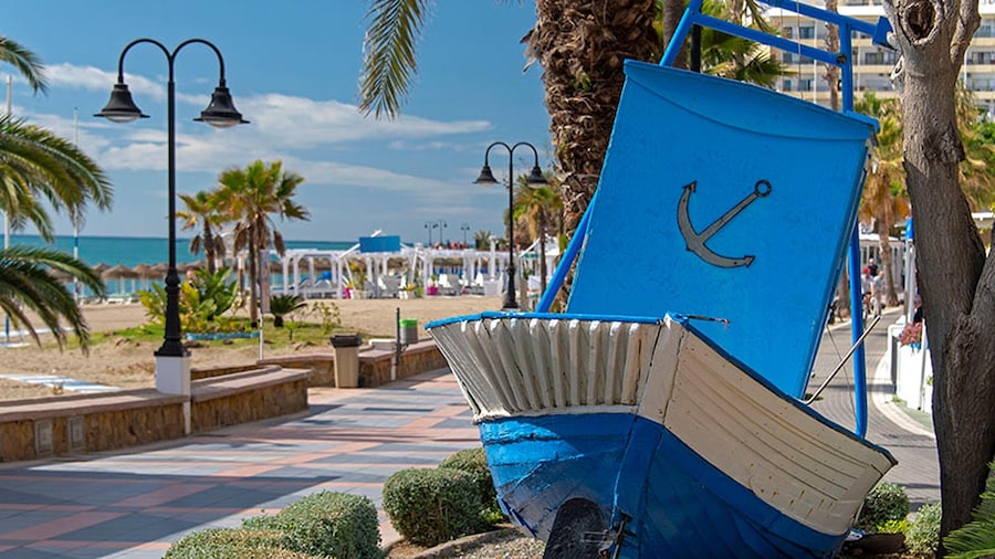 Apartment in Torremolinos 300 m From Beach