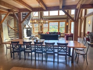 TV connectée, cheminée