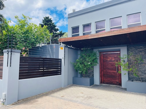 Annika guest house Claremont