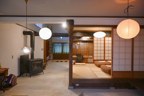 100-Year-Old Machiya House in Nara, 50 Minutes from Koyasan | 2 Bedrooms, 6 Beds