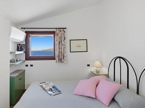 2 bedrooms, internet