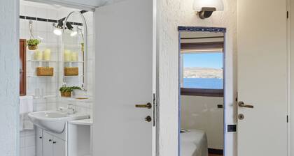 Petunia by Interhome