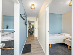 2 bedrooms, internet