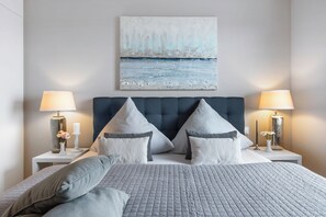 2 bedrooms, iron/ironing board, travel crib, free WiFi