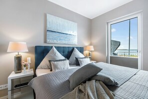 2 slaapkamers, een strijkplank/strijkijzer, reisbedje, gratis wifi