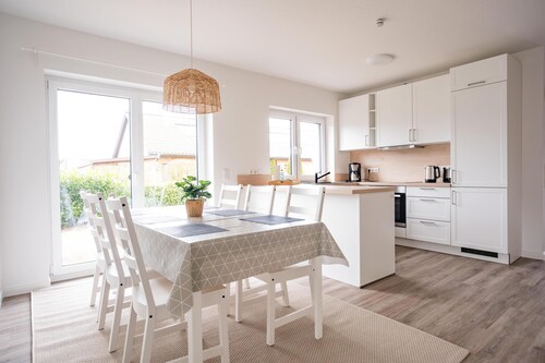 Geräumiges Ferien/Monteurhaus Michelhuus 1 in St.Michaelisdonn für bis zu 6 P.