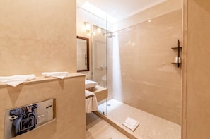 Hair dryer, towels
